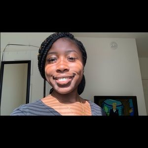 Meet your Posher, Emma